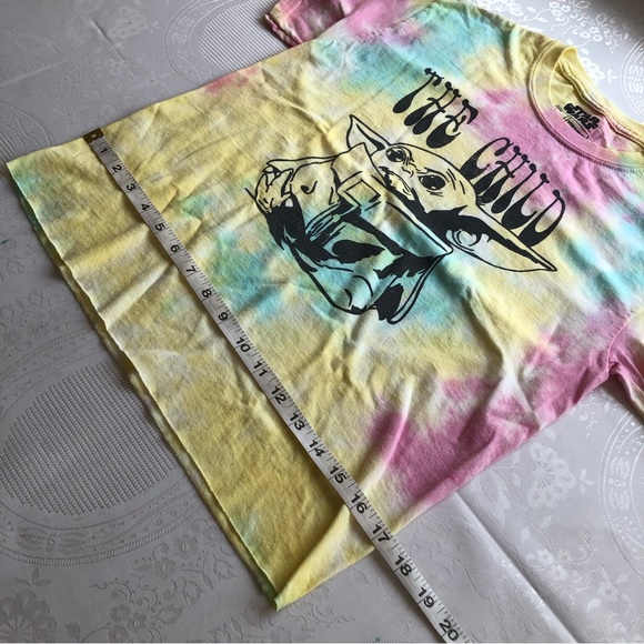 Star Wars Women’s Size S Tie-Dye T-Shirt Short Sleeves “The Child” Printed Tee - Picture 9 of 15